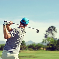 6 Ways to Prevent Injury While Golfing