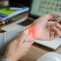 Why You Shouldn’t Delay Treatment For Carpal Tunnel Syndrome